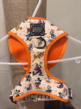 Disney dog sassy woof harness and collar